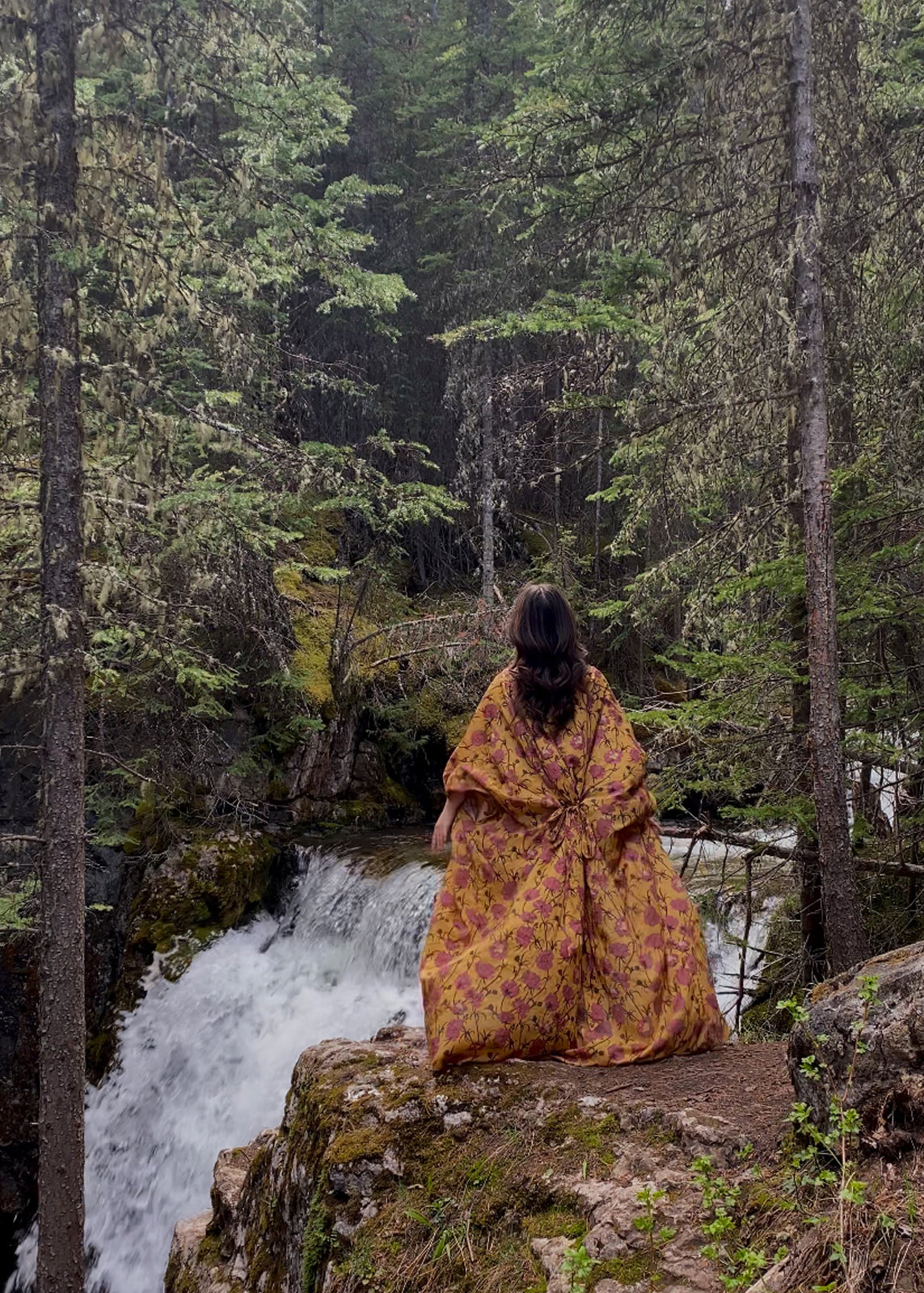 poesie robe | yellow