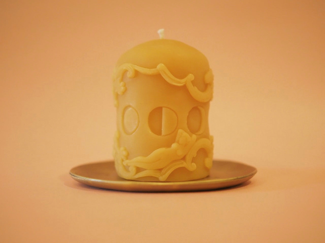 Till Blush Of Night hand-poured beeswax and pure essential oil pillar candle in Moon Cycles scent side view