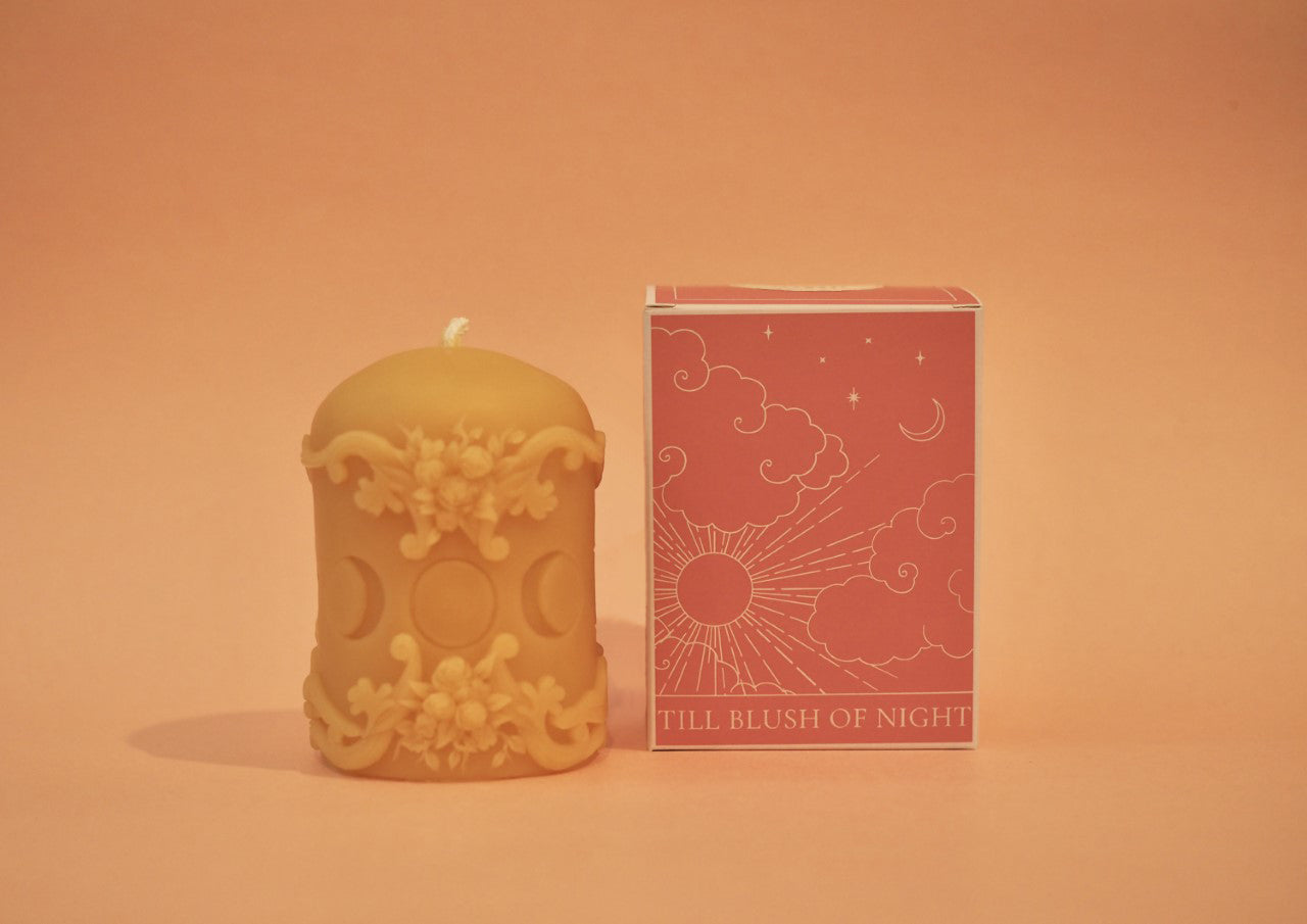 moon cycles candle